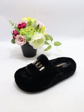 Kapcie damskie ocieplane (37-42) FL031 BLACK