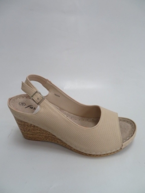 Sandały damskie na koturnie (36-41) 7AA2024 BEIGE