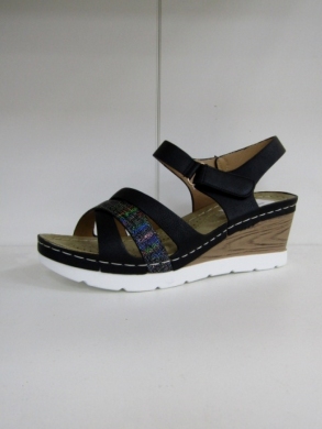 Sandały damskie na koturnie (36-41) N22-893 BLACK