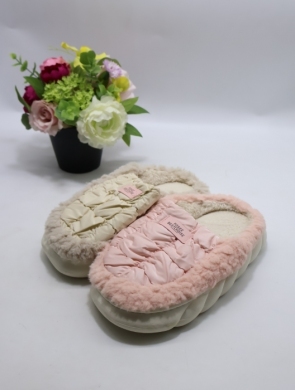 Kapcie damskie ocieplane (36-41) 66-1 MIX