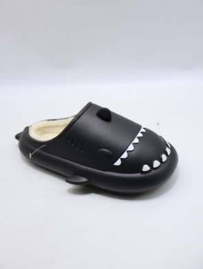 Kapcie damskie ocieplane (36-41) MD10044 MIX