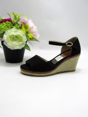 Sandały damskie na koturnie (36-41) LE-557 BLACK