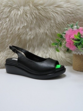 Sandały damskie na koturnie (36-41) O-106 BLACK