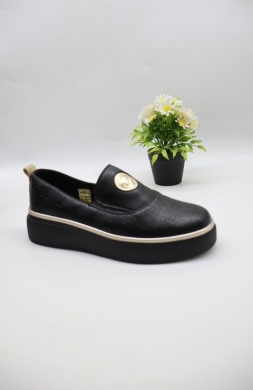 Półbuty damskie na płaskim (36-41) 6856 BLACK