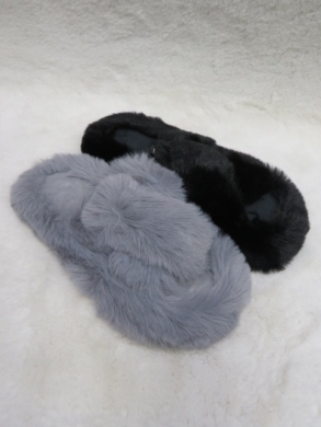 Kapcie damskie ocieplane (36-41) 709 MIX