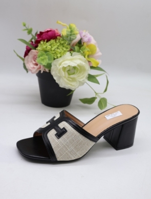 Klapki damskie na obcasie (36-41) HD-35 BLACK