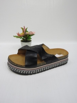 Klapki damskie na koturnie (36-41) 218-225 BLACK