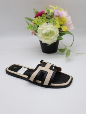 Klapki damskie na płaskim (36-41) 3531 BLACK