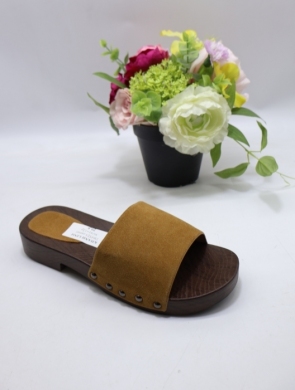 Klapki damskie na płaskim (36-41) DM523 CAMEL