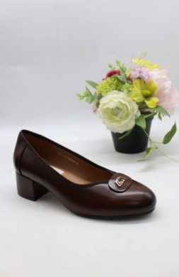 Czółenki damskie na obcasie (36-41) YCC-179 BROWN