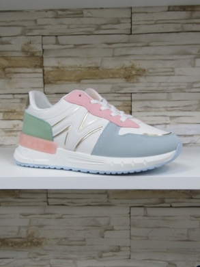 Buty sportowe damskie na płaskim (36-41) 88-173 MULTI