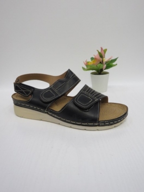 Sandały damskie na koturnie (36-41) 1102 BLACK