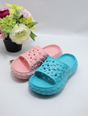 Basenówki damskie (36-41) F2367 MIX