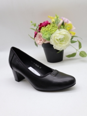 Czółenki damskie na obcasie (36-41) YCC-161 BLACK