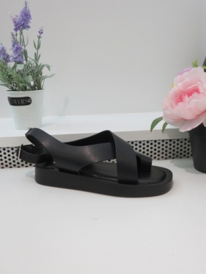 Sandały damskie na płaskim (36-41) NN130 BLACK