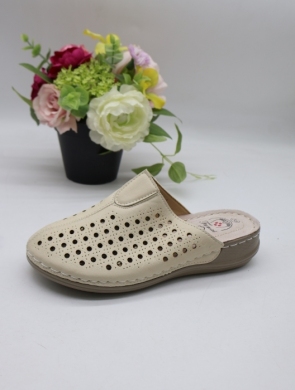 Klapki damskie na płaskim (36-42) 2302-4 BEIGE