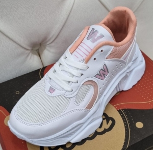 Buty sportowe damskie na płaskim (36-40)