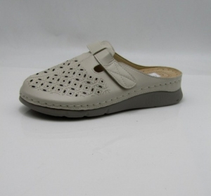 Klapki damskie na płaskim (37-42) 828 BEIGE