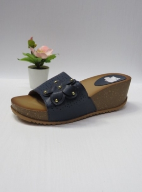 Klapki damskie na koturnie (36-41) DM-18 BLUE