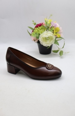 Czółenki damskie na obcasie (36-41) YCC-179 BROWN