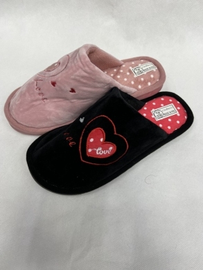 Kapcie damskie ocieplane (36-41) YF20 MIX