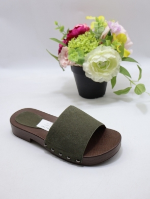 Klapki damskie na płaskim (36-41) DM523 GREEN