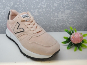 Buty sportowe damskie na płaskim (36-41) HBD30D