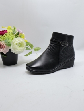 Botki damskie ocieplane na koturnie (37-42) B201 BLACK