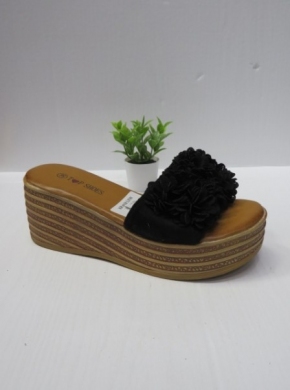 Klapki damskie na koturnie (36-41) WH-515 BLACK