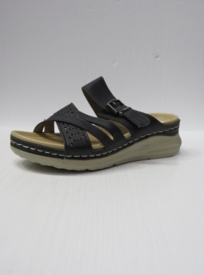 Klapki damskie na koturnie (36-41) B0236 BLACK