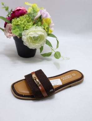 Klapki damskie na płaskim (36-41) L66-271 BROWN