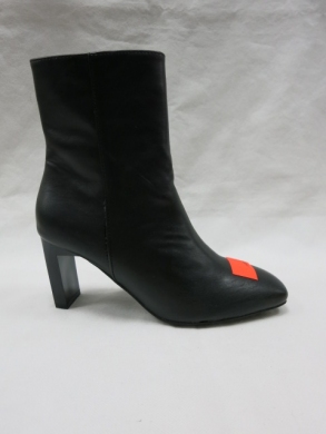 Botki damskie ocieplane na obcasie (36-41) LY-6 BLACK