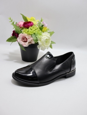 Półbuty damskie na płaskim (36-41) XO-704 NERO