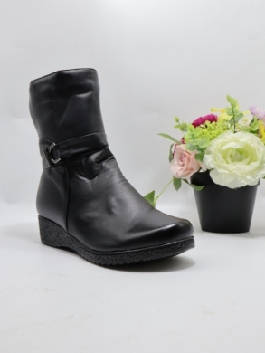 Kozaki damskie ocieplane na płaskim (37-42) W56 BLACK