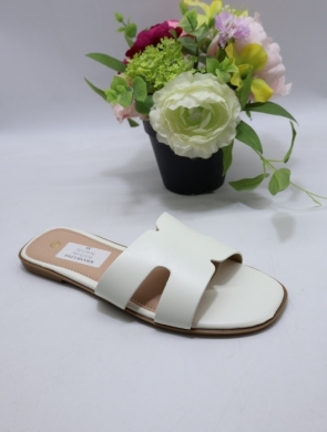Klapki damskie na płaskim (36-41) SU072 WHITE