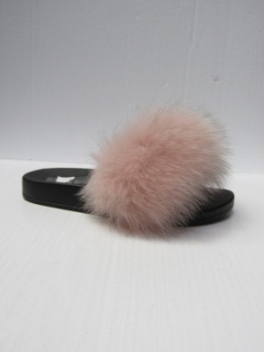 Klapki damskie z futerkiem (36-41) 8080 PINK