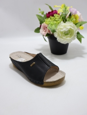 Klapki damskie na koturnie (36-41) C9901-1 BL