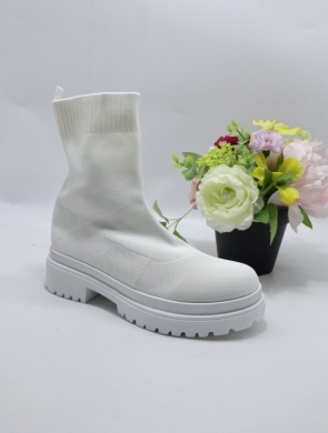 Botki damskie na płaskim (36-41) A-35 WHITE