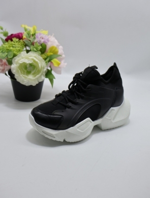 Buty sportowe damskie na płaskim (36-41) J022 BLACK