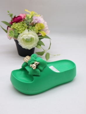 Basenówki damskie (36-41) BG155 GREEN