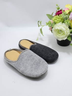Kapcie damskie ocieplane (36-41) 51201 MIX