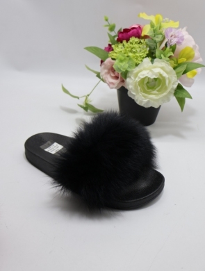 Klapki damskie z futerkiem (36-41) W2018 BLACK
