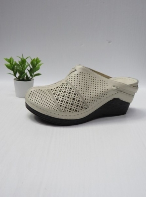 Klapki damskie na koturnie (36-41) F8590-2