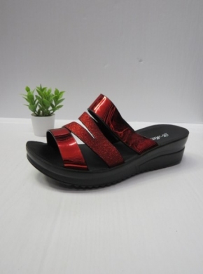 Klapki damskie na koturnie (36-41) 999-25 RED