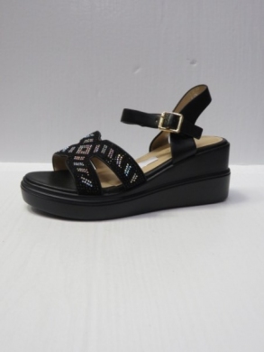 Sandały damskie na koturnie (36-42) B-9069 BLACK