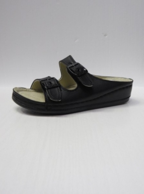 Klapki damskie na koturnie (36-42) Y508-2 BLACK