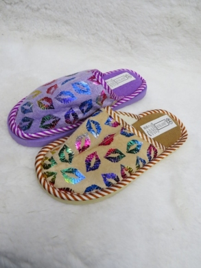 Kapcie damskie (37-41) SL10 MIX