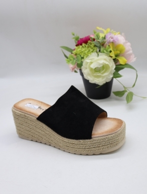 Klapki damskie na koturnie (36-41) A336-19 BLACK