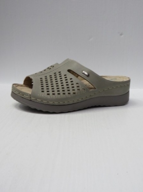 Klapki damskie na koturnie (36-42) W515-5
