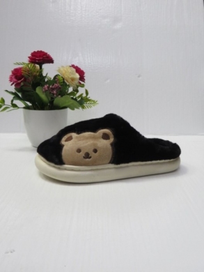 Kapcie damskie ocieplane (36-41) W-111 BLACK